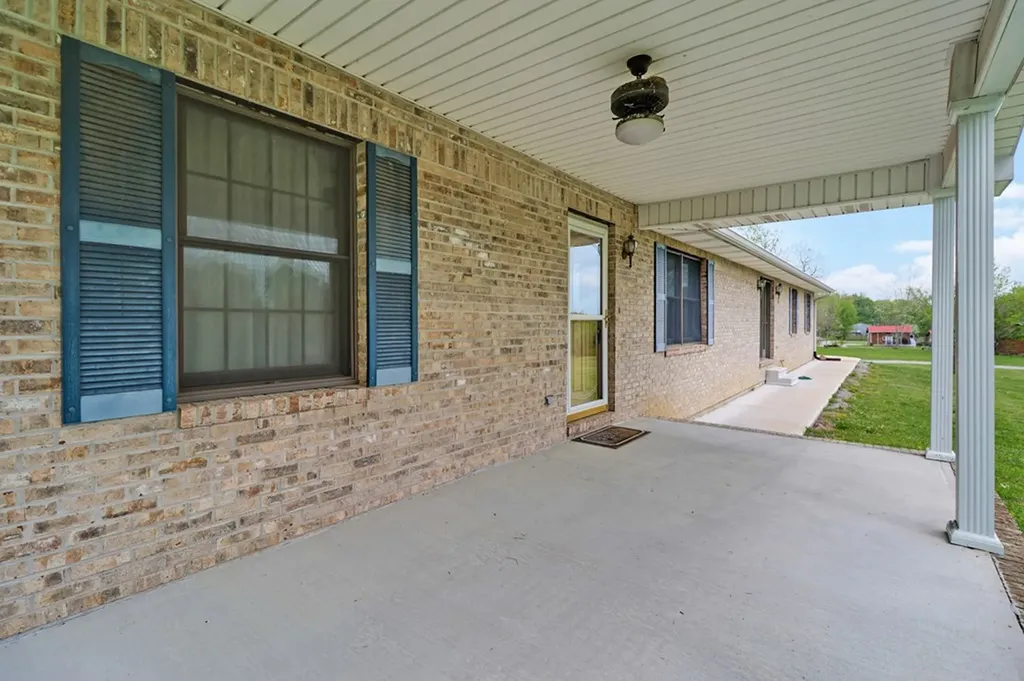 1396 N York Highway Jamestown TN 38556