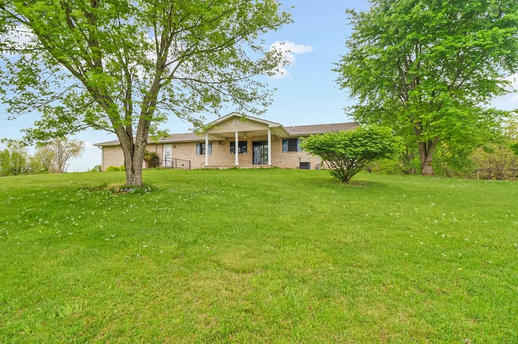 1396 N York Highway Jamestown TN 38556