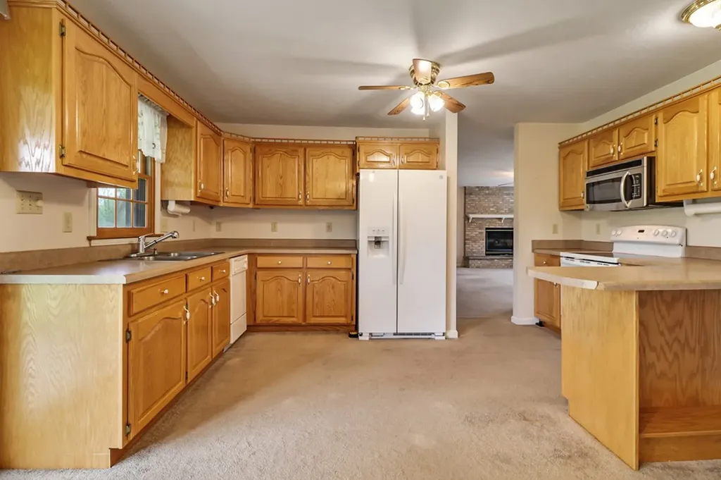 1396 N York Highway Jamestown TN 38556