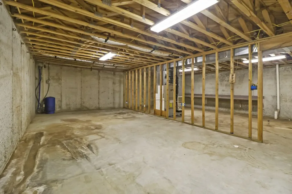 1396 N York Highway Jamestown TN 38556