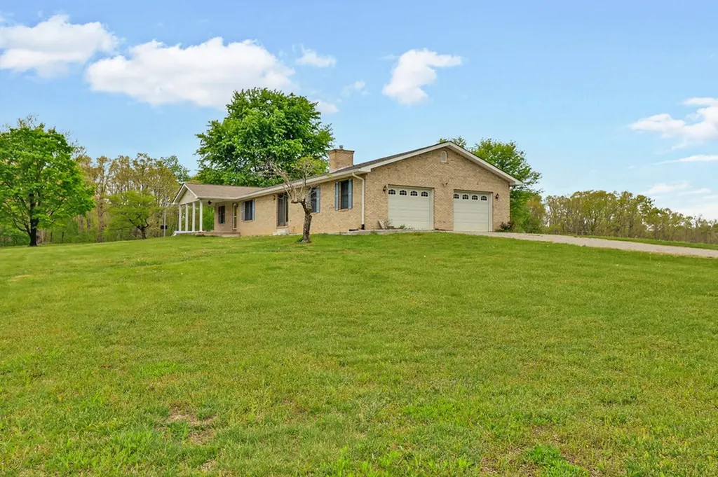 1396 N York Highway Jamestown TN 38556