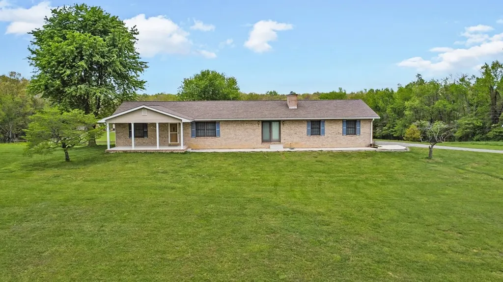 1396 N York Highway Jamestown TN 38556