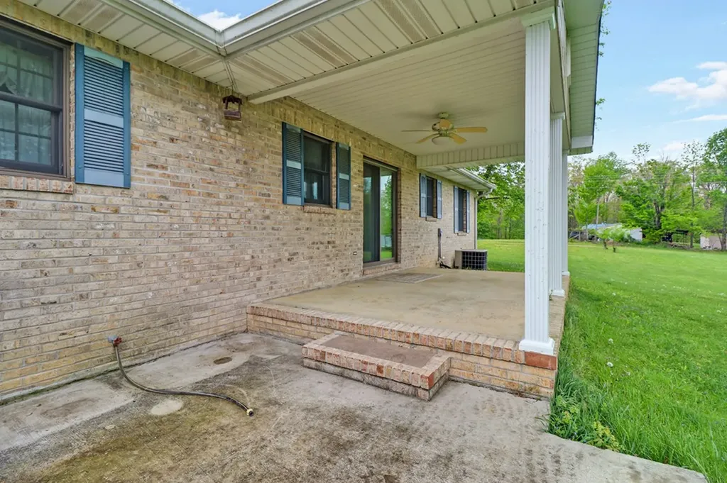 1396 N York Highway Jamestown TN 38556