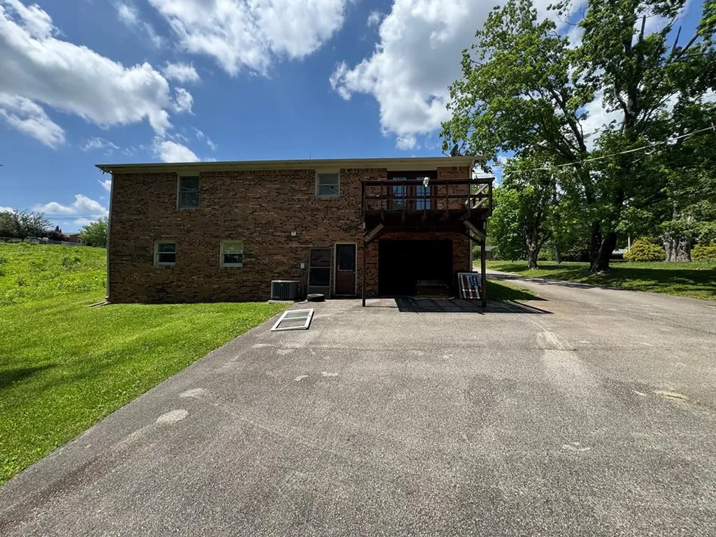 556 Grandview Drive Cookeville TN 38506