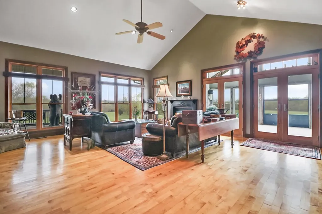 895 Parnell Road Crossville TN 38572