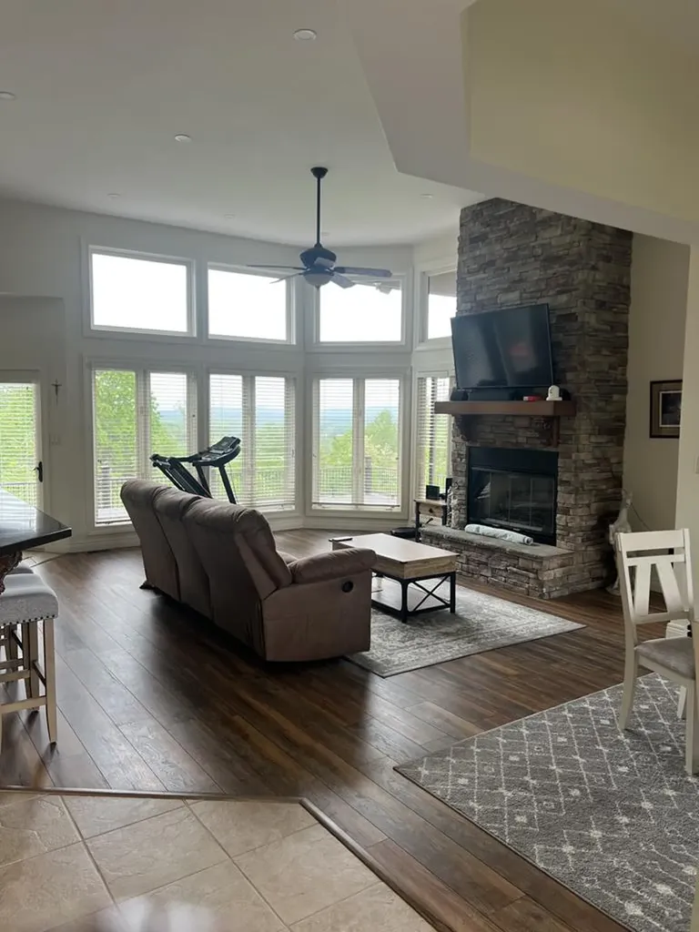 5579 Pendergrass Road Byrdstown TN 38549