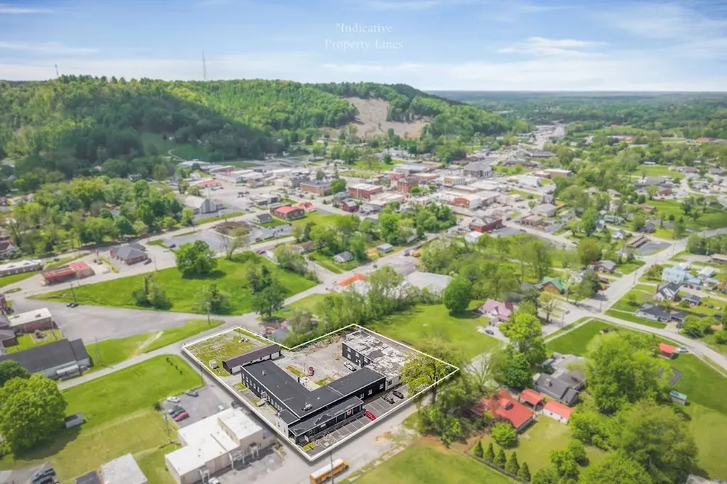 317 E University Street Livingston TN 38570