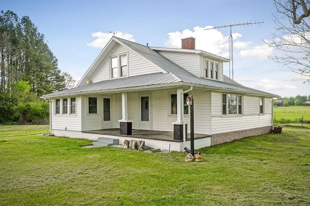 1045 Mullican Road Sparta TN 38583