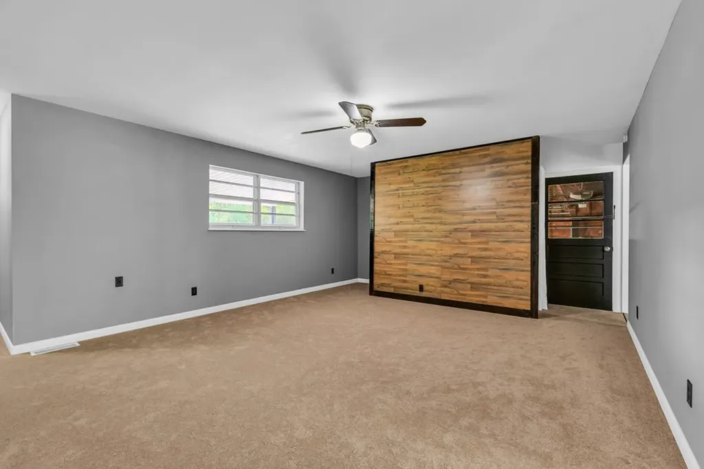 8150 Round Cove Road Sparta TN 38583