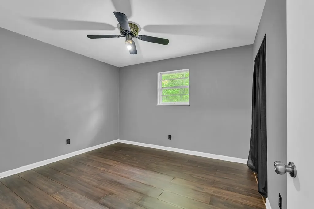 8150 Round Cove Road Sparta TN 38583