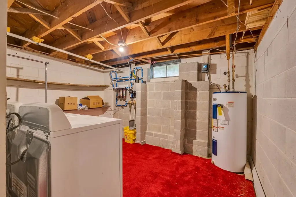 8150 Round Cove Road Sparta TN 38583