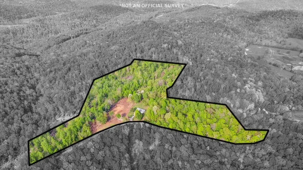 8150 Round Cove Road Sparta TN 38583