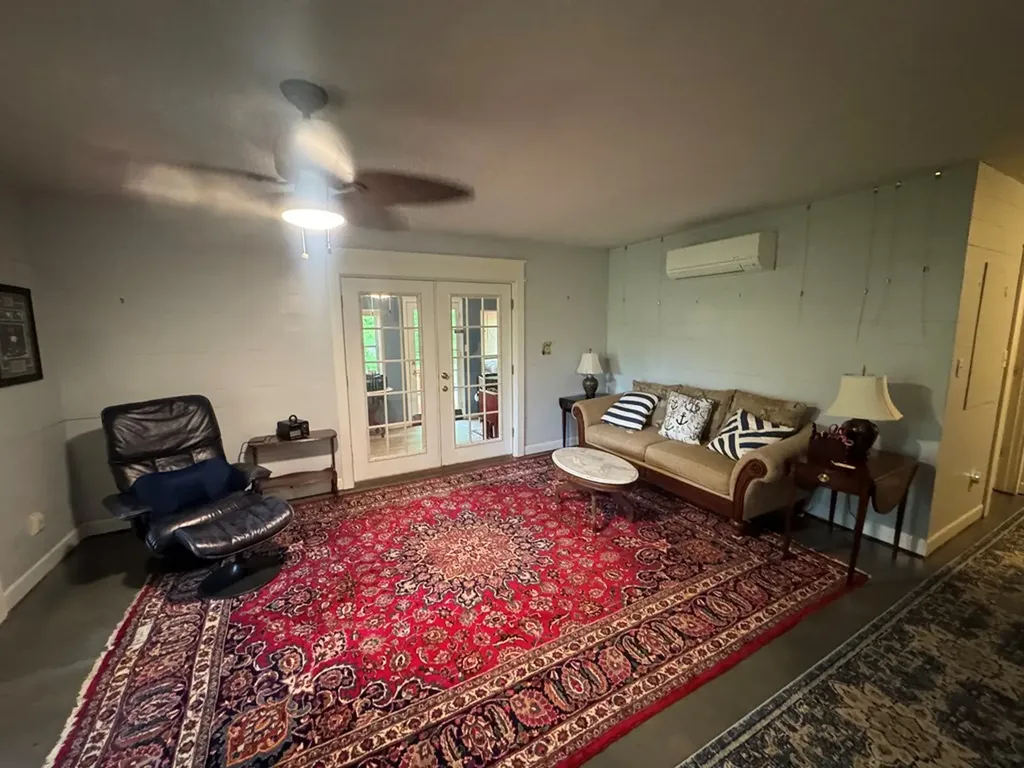 82 Lawson Road Sparta TN 38583