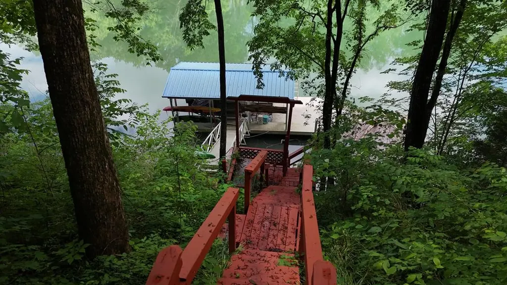 82 Lawson Road Sparta TN 38583