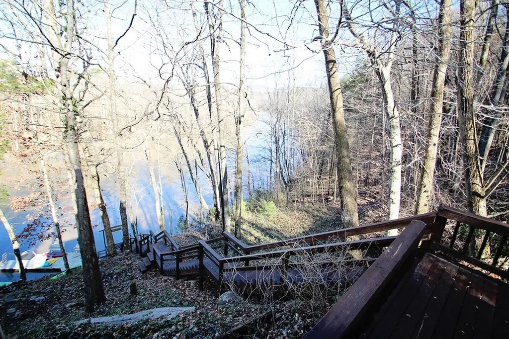 82 Lawson Road Sparta TN 38583