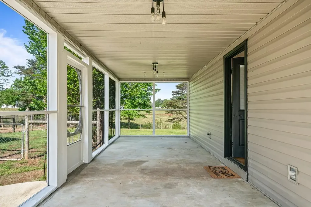 346 Lucille Street Sparta TN 38583