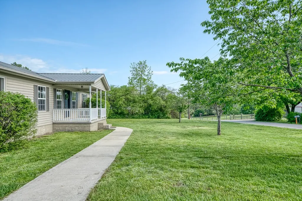 346 Lucille Street Sparta TN 38583
