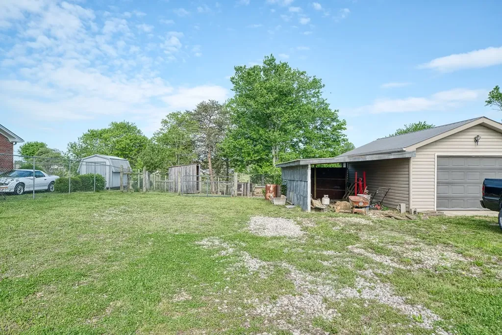 346 Lucille Street Sparta TN 38583