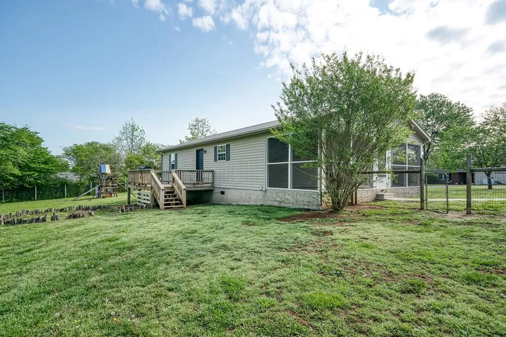 346 Lucille Street Sparta TN 38583