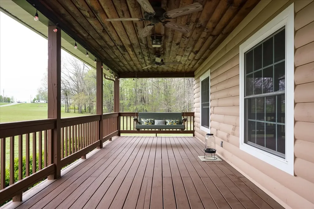 547 Clear Creek Lane Monterey TN 38574