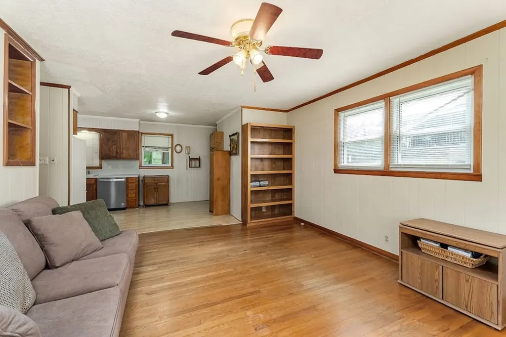 404 Oakley Street Livingston TN 38570