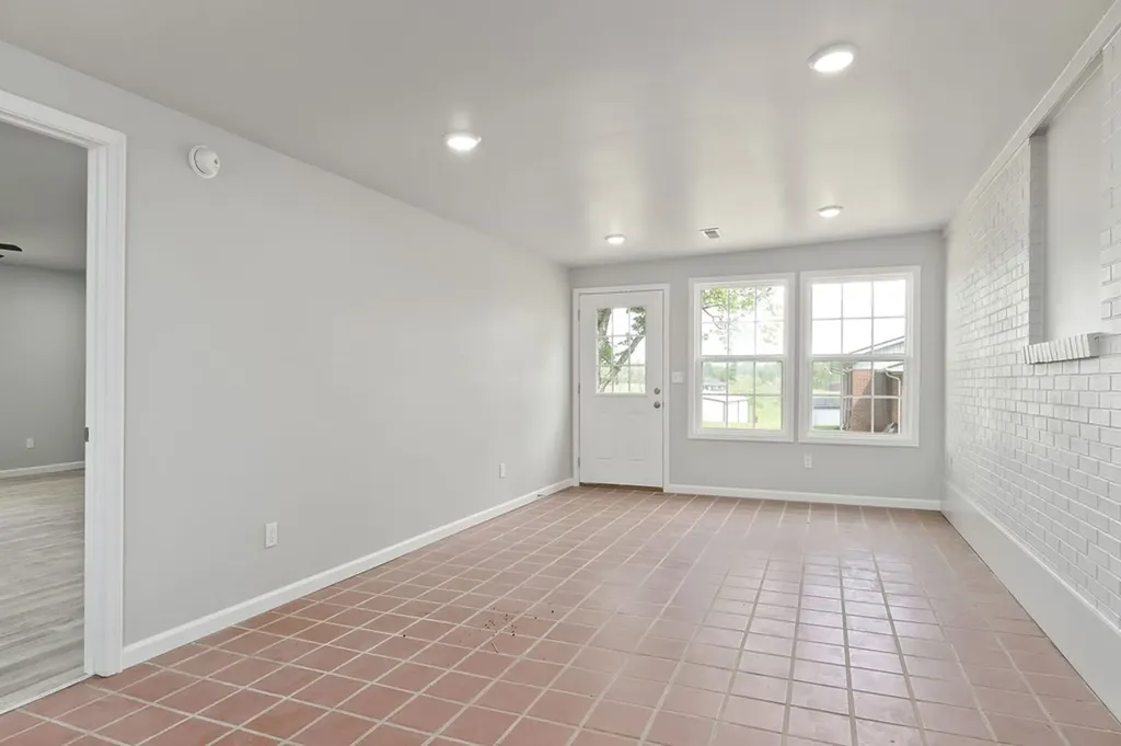 170 Debs Road Sparta TN 38583