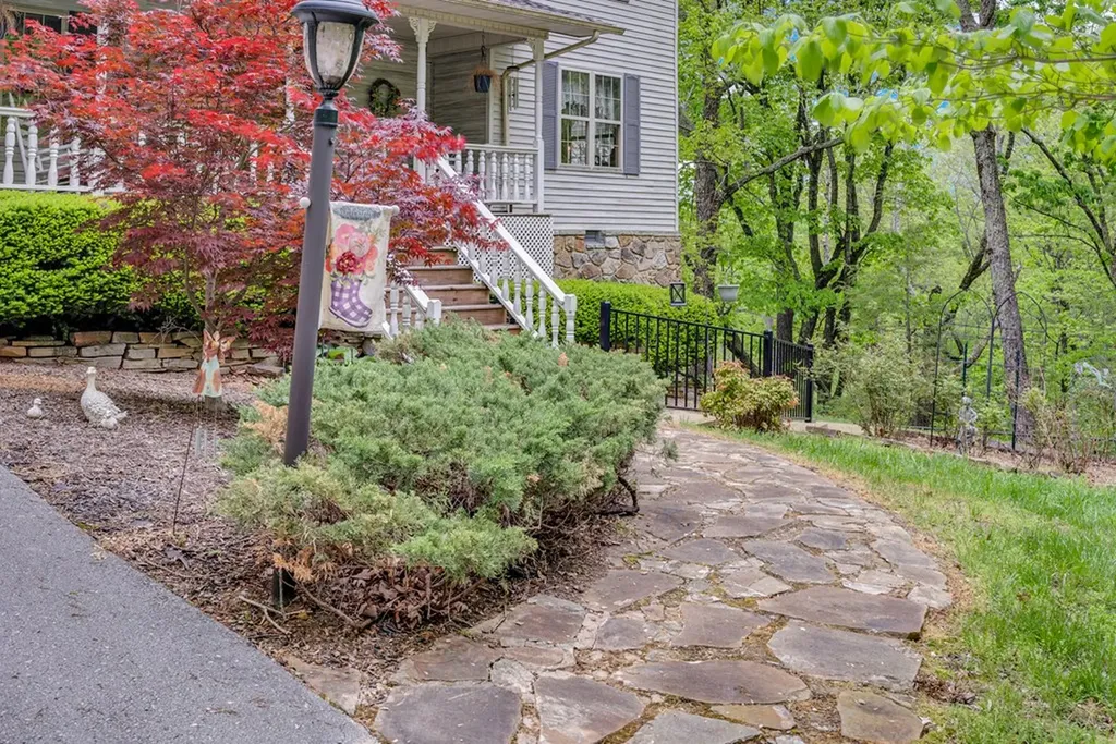 1164 Davidson Drive Monterey TN 38574