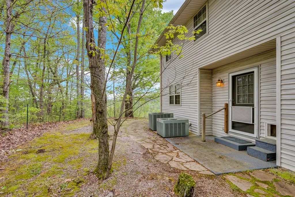 1164 Davidson Drive Monterey TN 38574