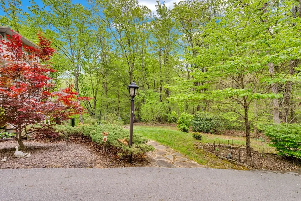 1164 Davidson Drive Monterey TN 38574