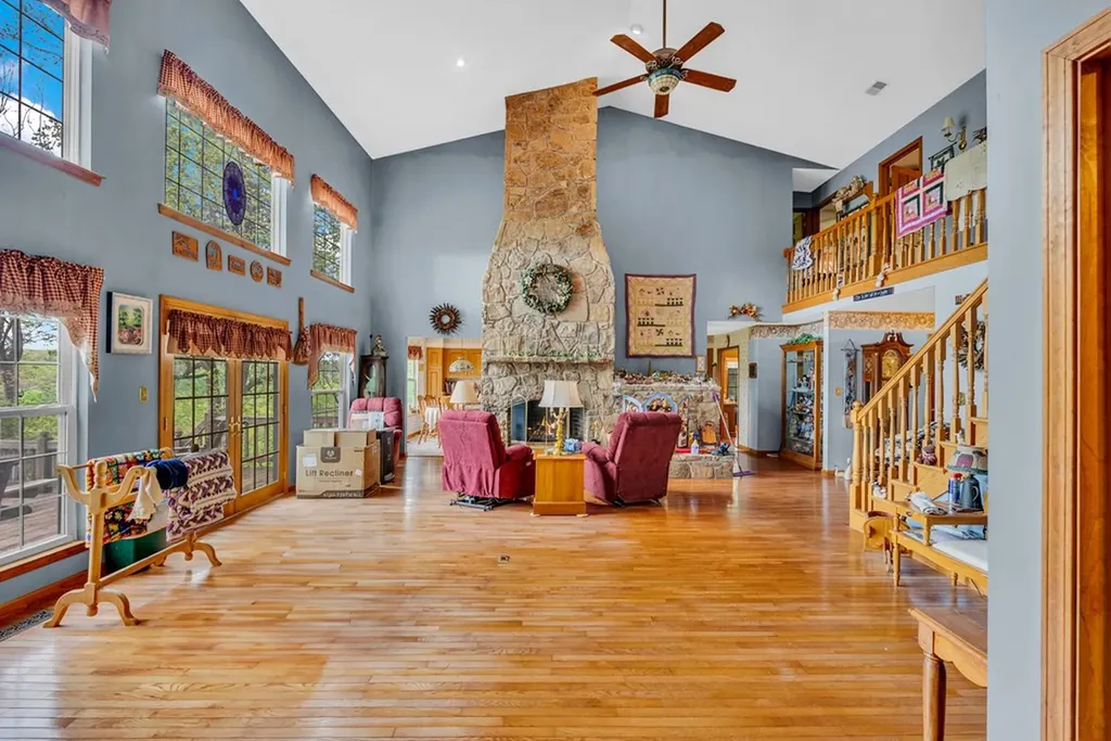 1164 Davidson Drive Monterey TN 38574