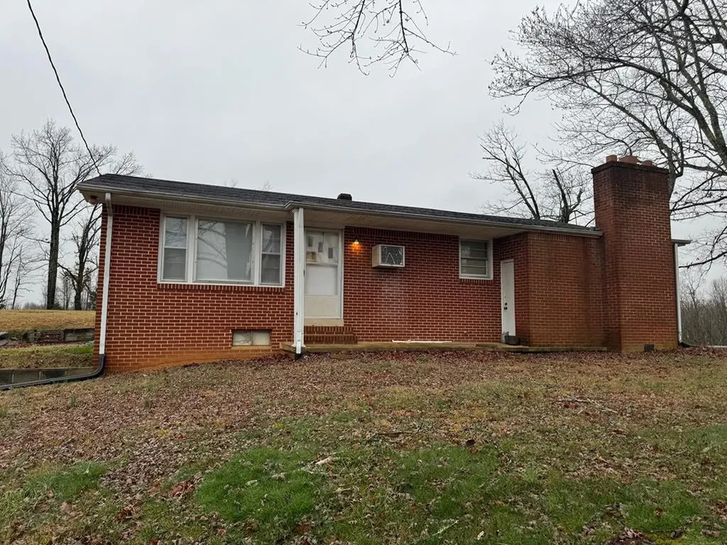 6115 Carrs Chapel Road Silver Point TN 38582