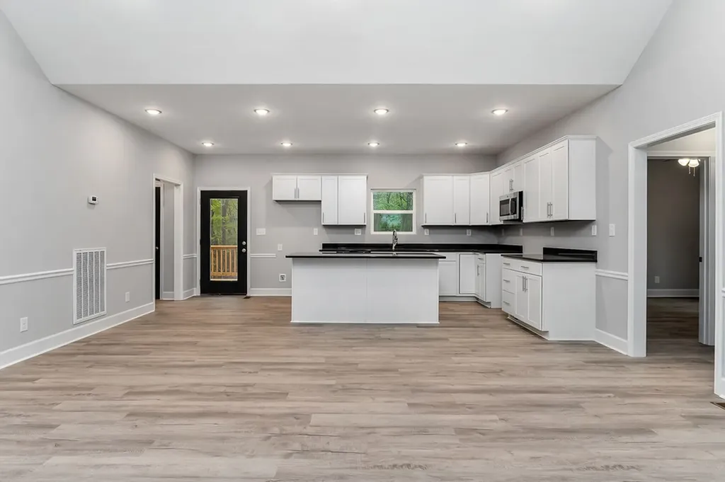 610 Cecil Hale Road Smithville TN 37166