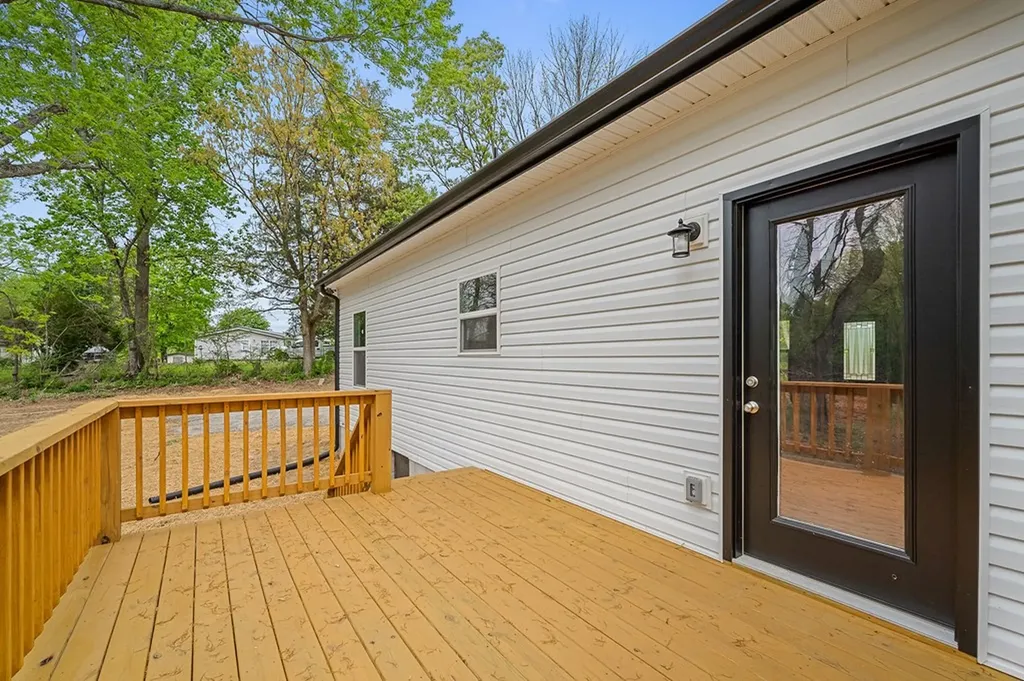 610 Cecil Hale Road Smithville TN 37166