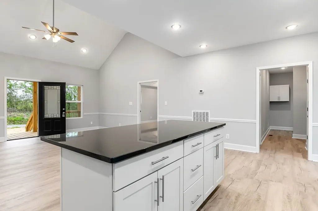 610 Cecil Hale Road Smithville TN 37166