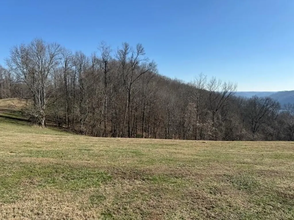 00 Smithville Highway 5.01 Acs Silver Point TN 38582