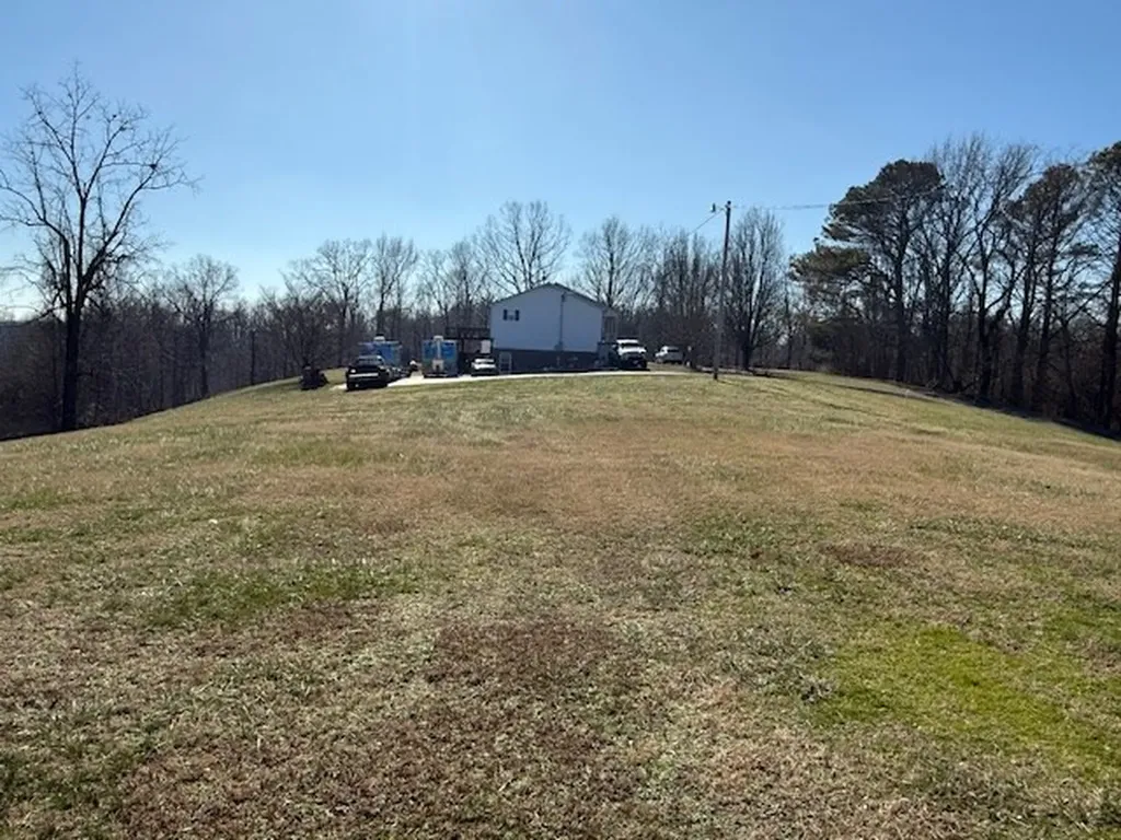 00 Smithville Highway 5.01 Acs Silver Point TN 38582