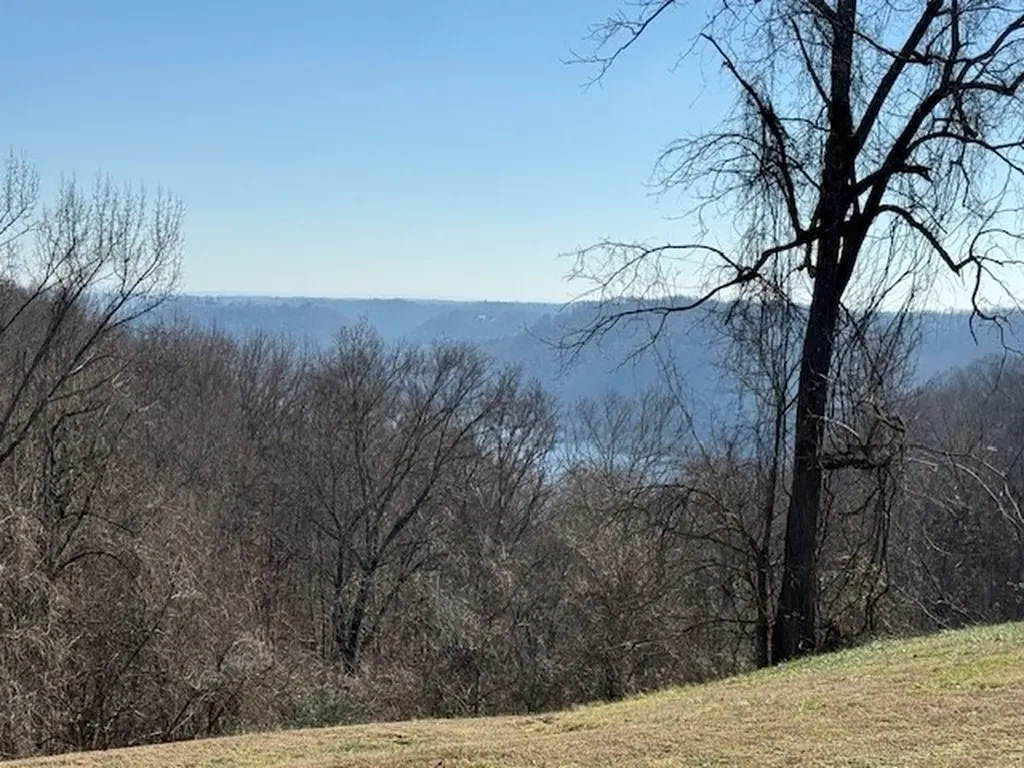 00 Smithville Highway 5.01 Acs Silver Point TN 38582