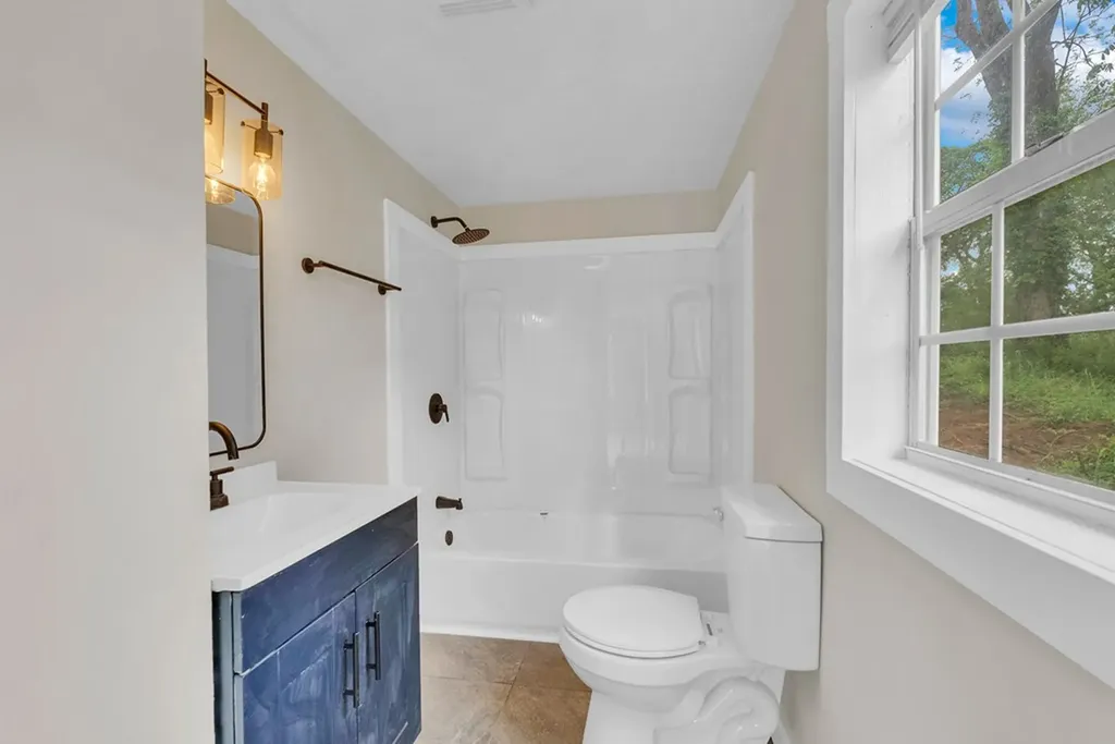 238 Riverview Drive Sparta TN 38583