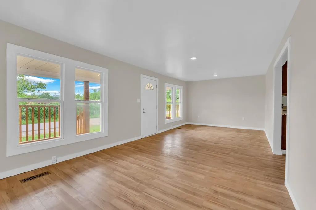 238 Riverview Drive Sparta TN 38583