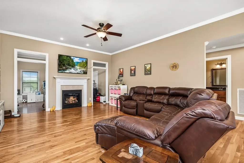 2110 Foster Circle Cookeville TN 38501