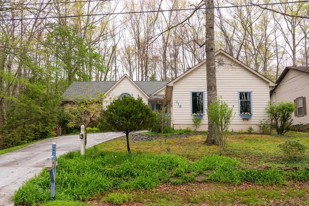 119 Juniper Drive Crossville TN 38558