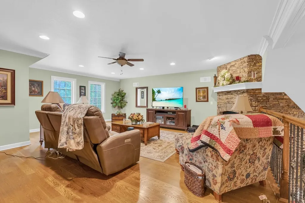 321 Clinchfield Drive Monterey TN 38574