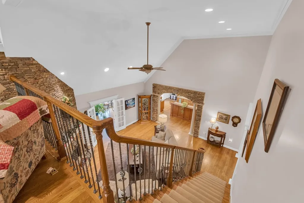 321 Clinchfield Drive Monterey TN 38574