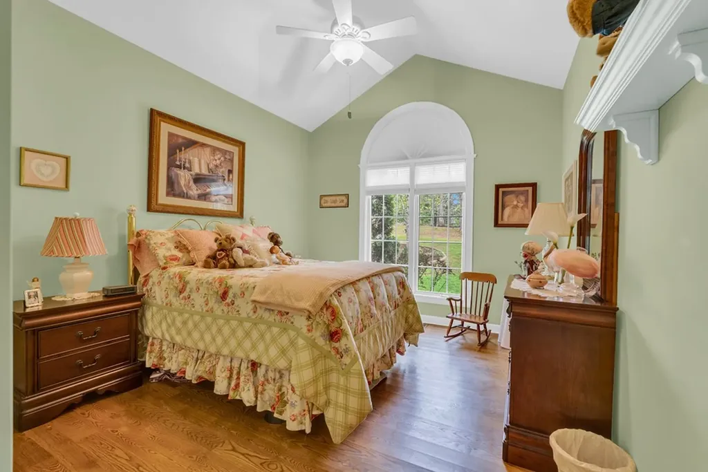 321 Clinchfield Drive Monterey TN 38574