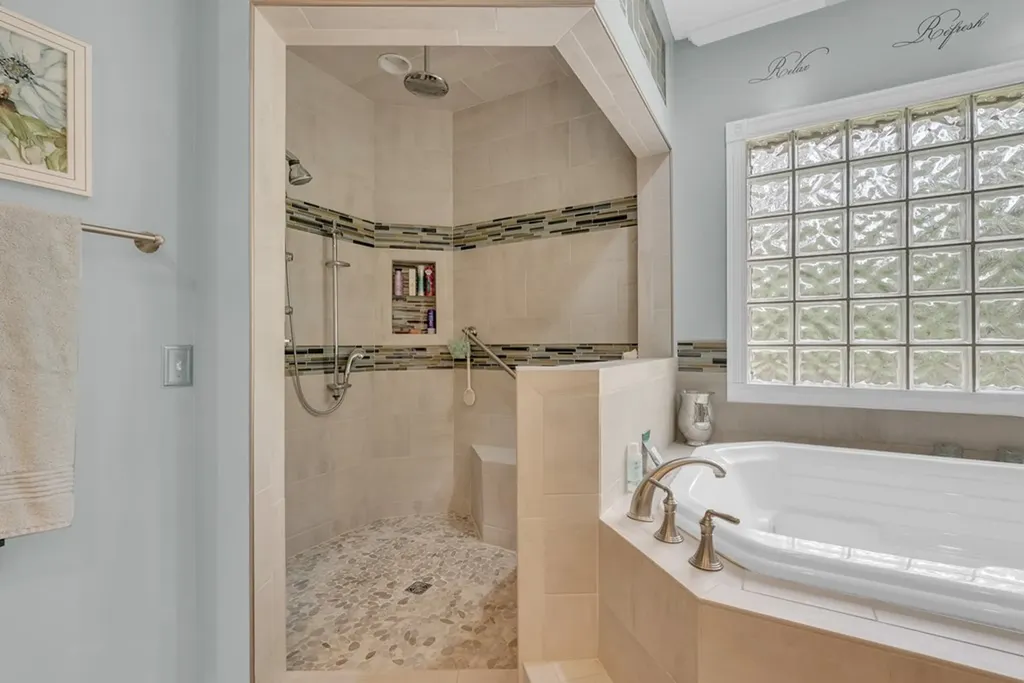 321 Clinchfield Drive Monterey TN 38574