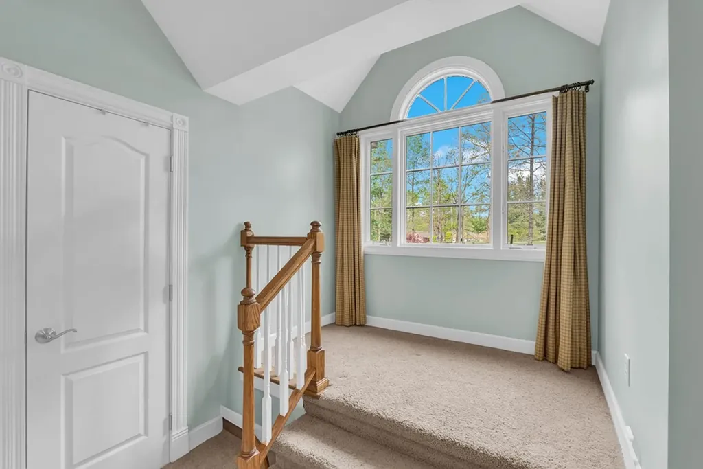 321 Clinchfield Drive Monterey TN 38574