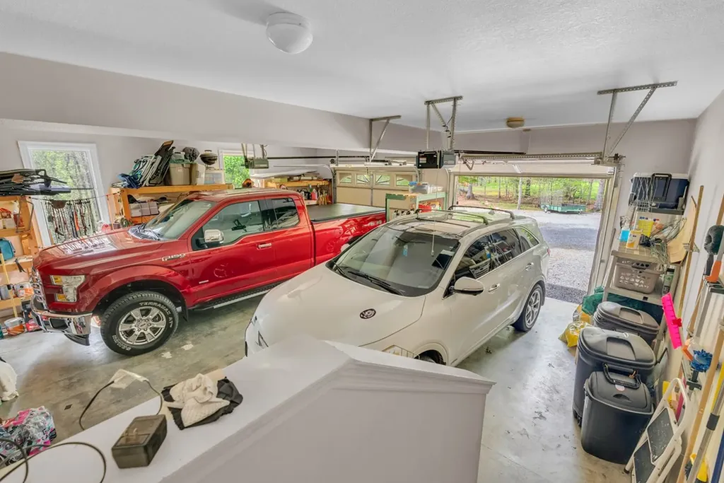 321 Clinchfield Drive Monterey TN 38574