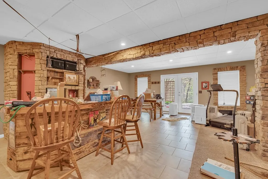 321 Clinchfield Drive Monterey TN 38574