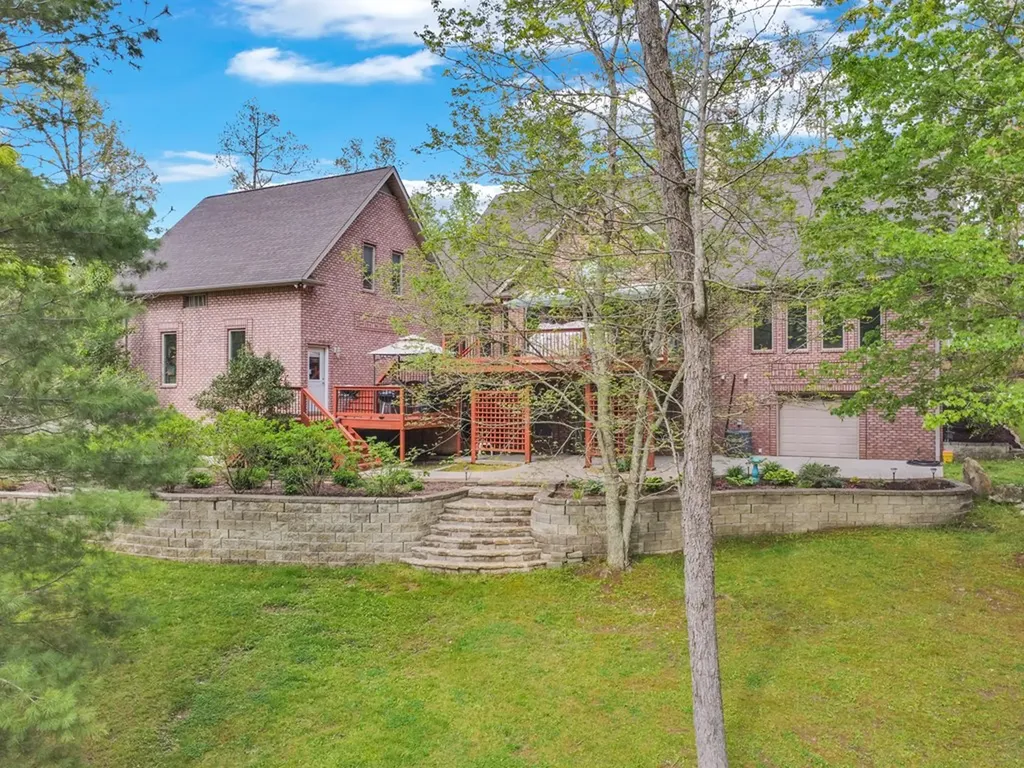 321 Clinchfield Drive Monterey TN 38574