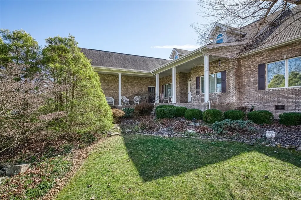 141 Mountain View Drive Fairfield Glade TN 38558